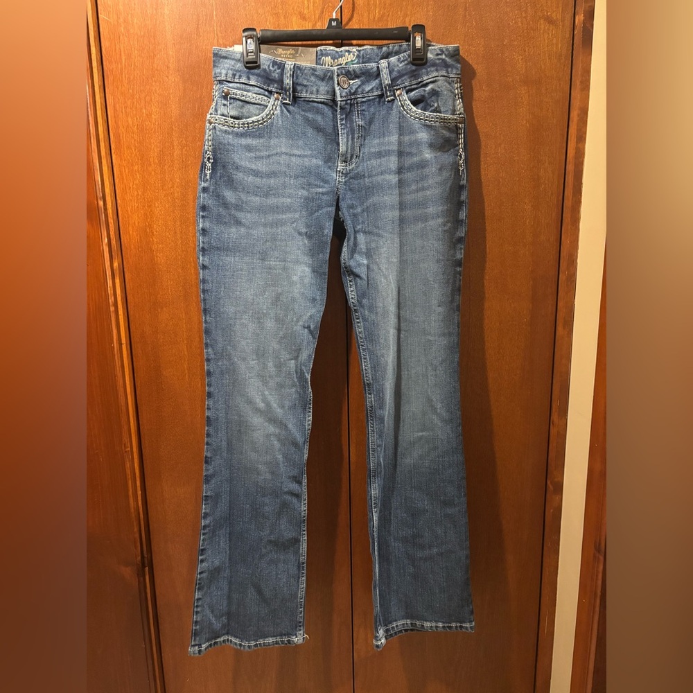 Wrangler Women's Straight Leg Blue Jeans